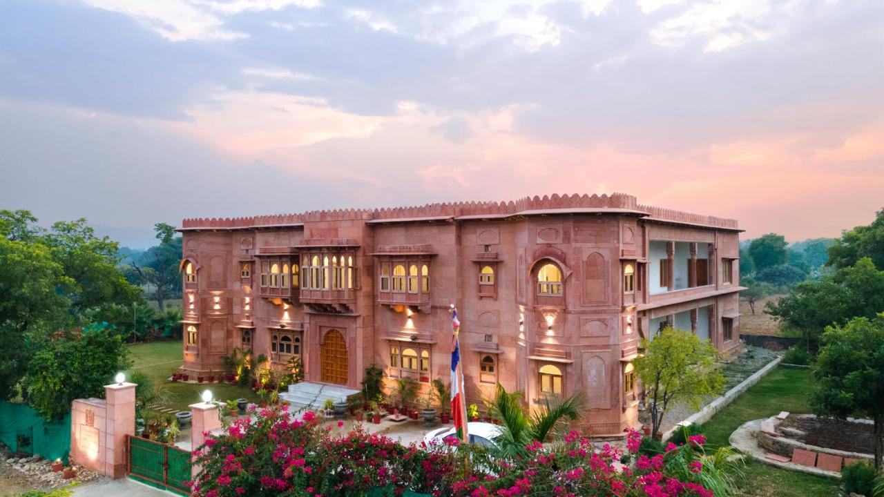 Castle Oodeypore A Boutique * Udaipur