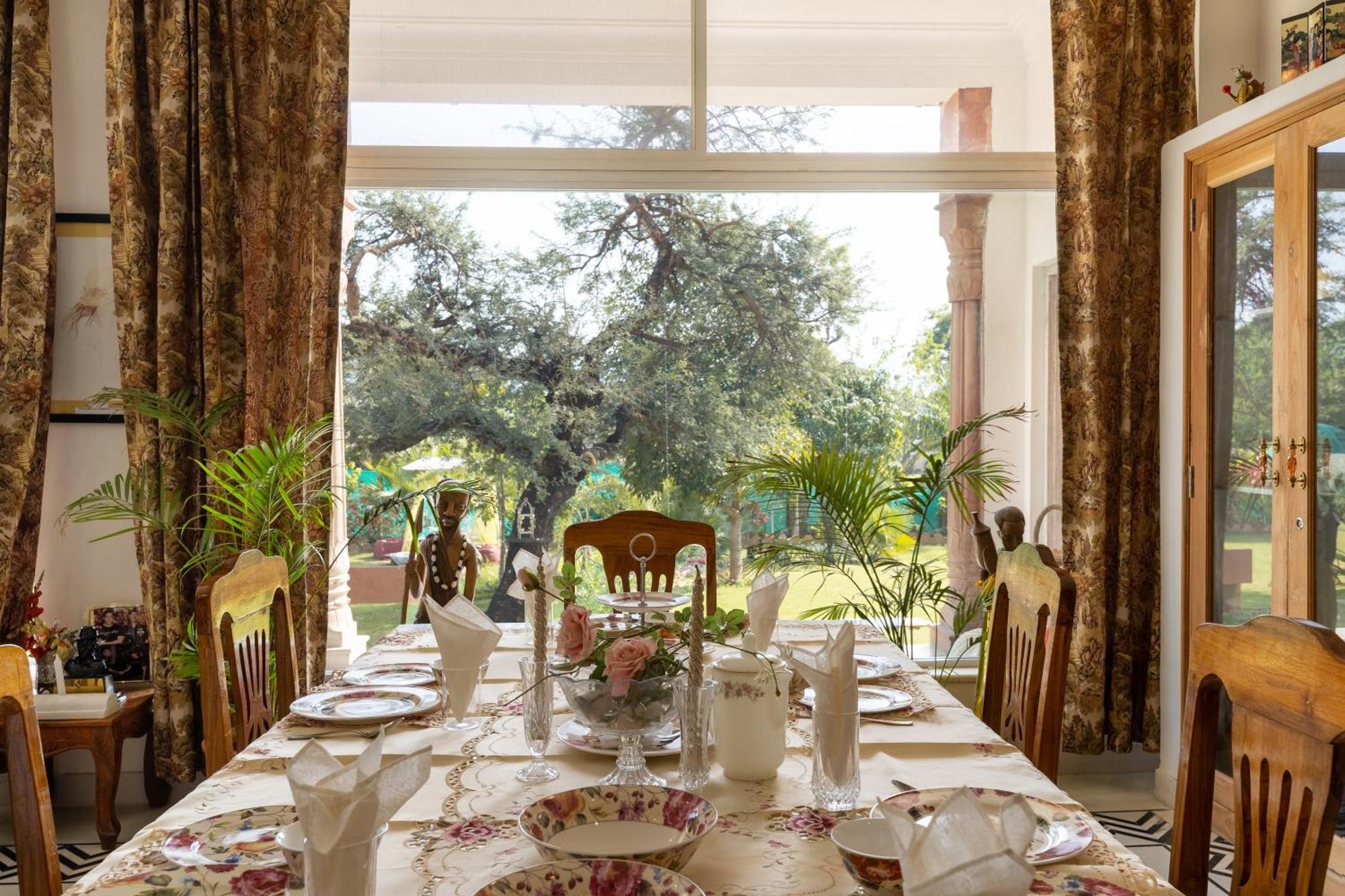 Castle Oodeypore A Boutique Homestay *