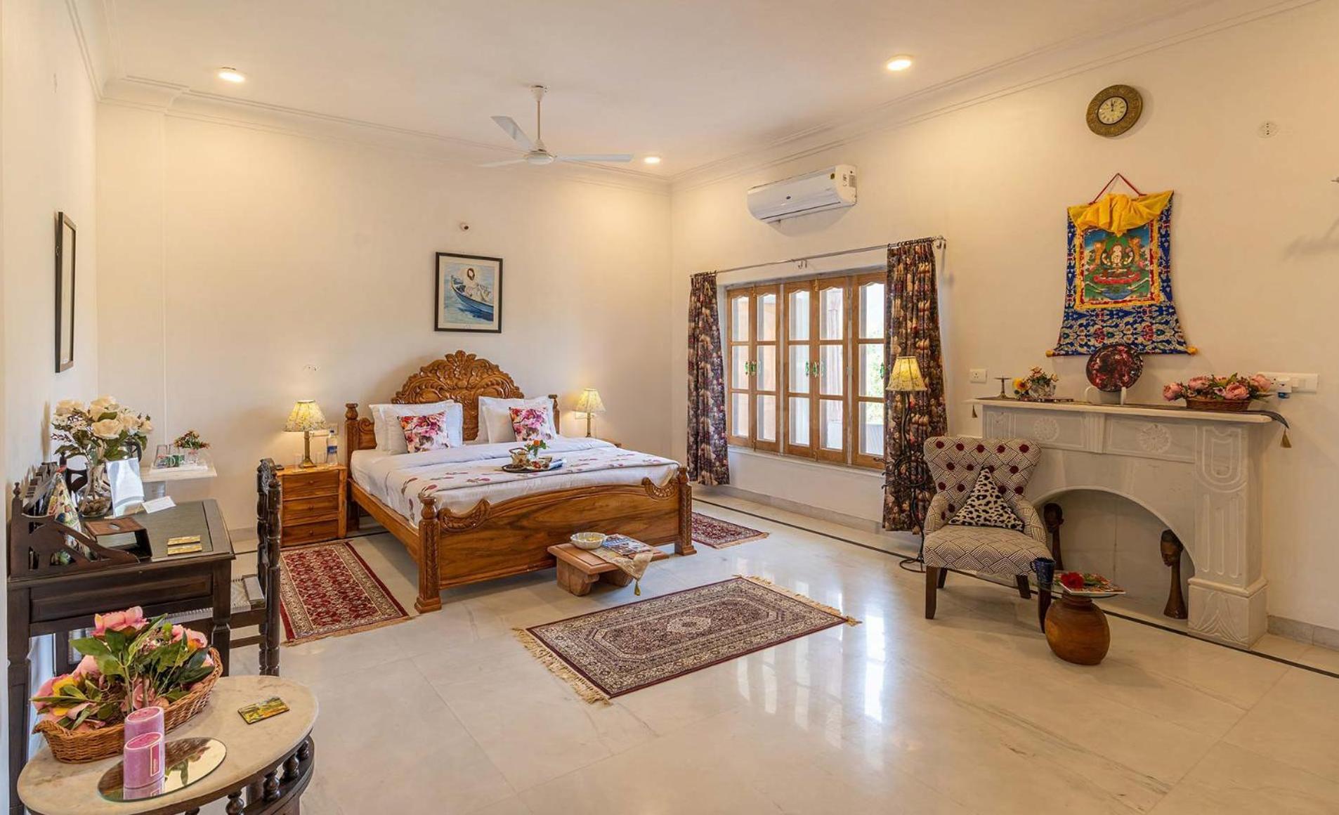 Homestay Castle Oodeypore A Boutique